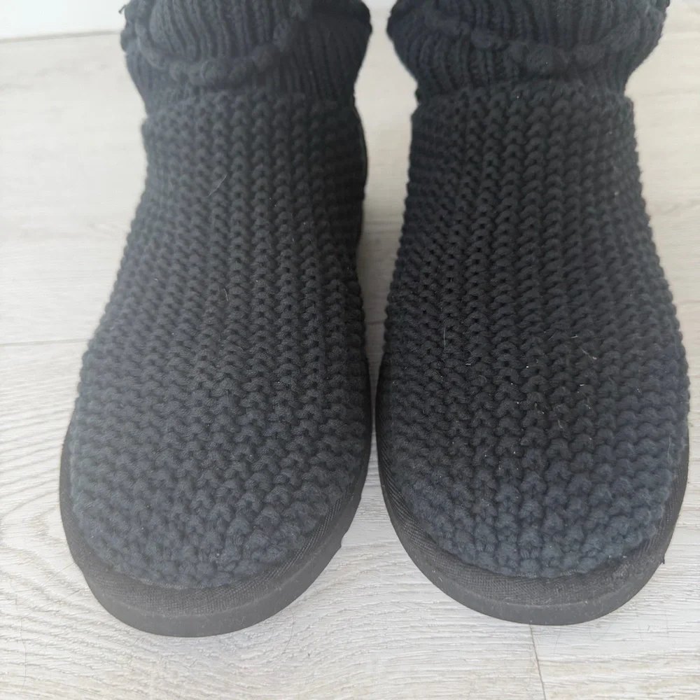 UGG Australia 'Classic Argyle' Black Textured Sweater Knit Boot Size 10